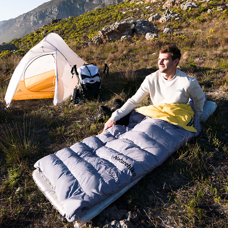 Naturehike páperový spací vak CW400 650FP - čierny